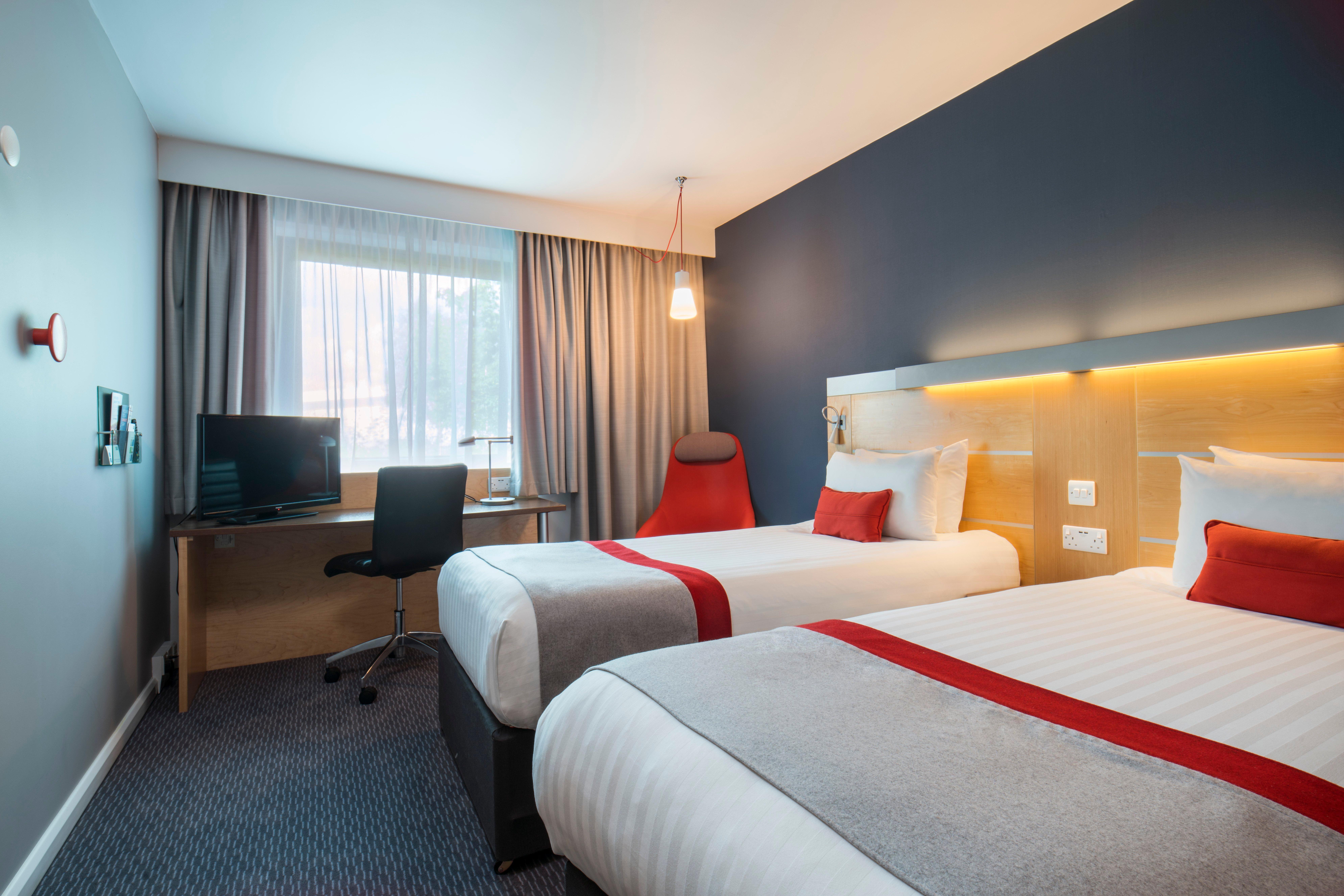 Holiday Inn Express Doncaster By Ihg Exterior foto