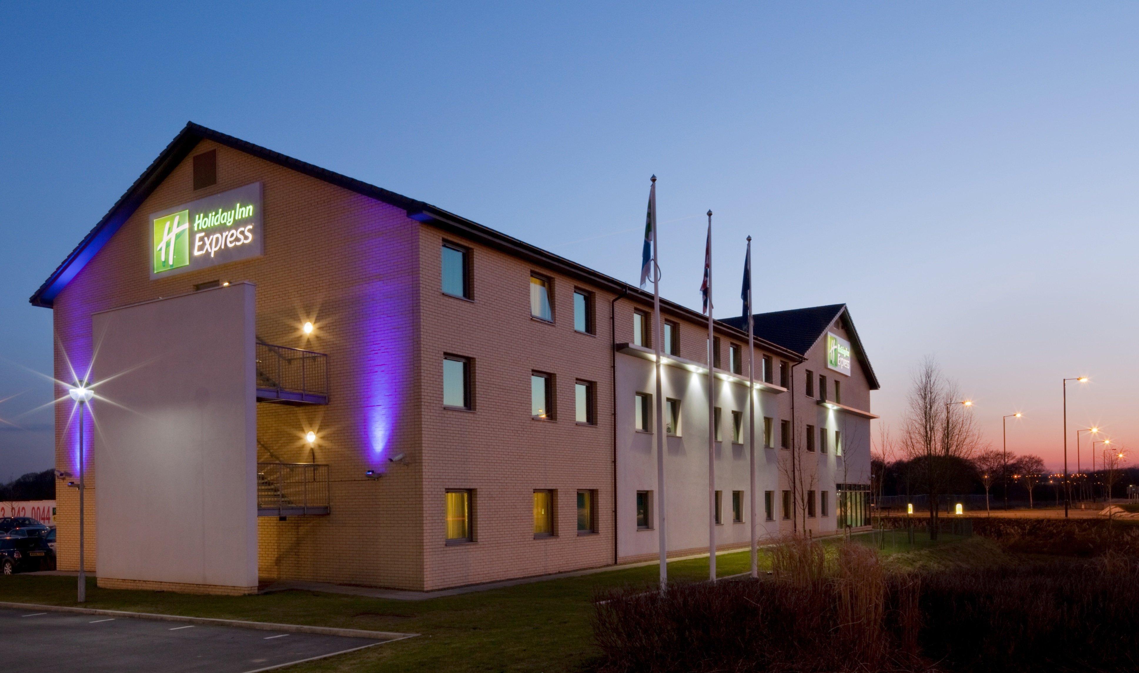Holiday Inn Express Doncaster By Ihg Exterior foto